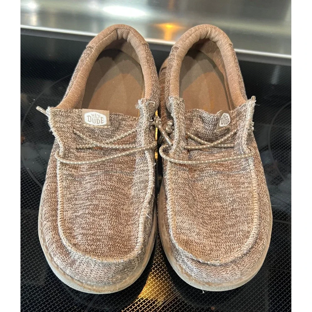 Hey Dude Wally Youth Sport Knit Walnut Brown Slip On Loafers 40551-267 Size 3Y
